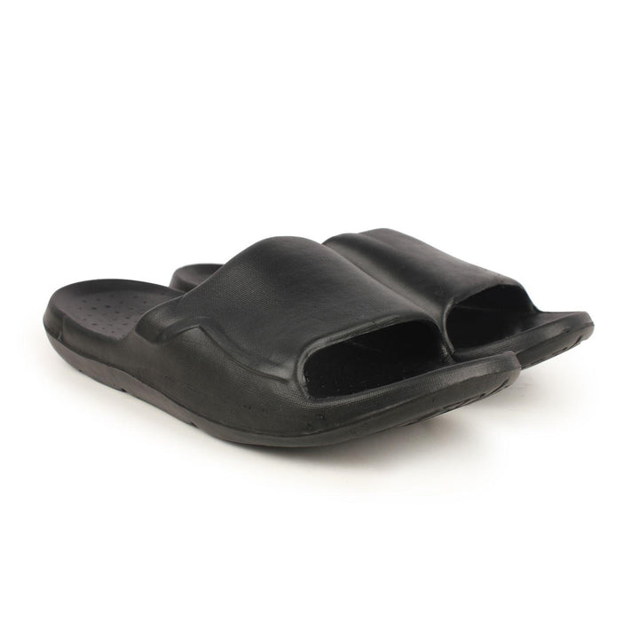 Fashionable men's slip-on black sandals with a comfortable open-toe design for casual wear
