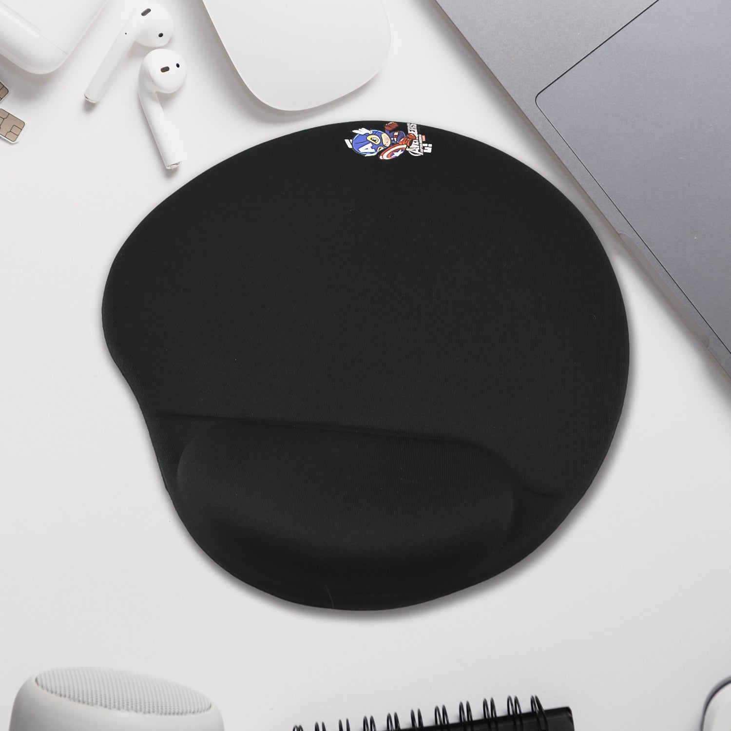 Black wrist support mouse pad featuring ergonomic design for comfortable computer use