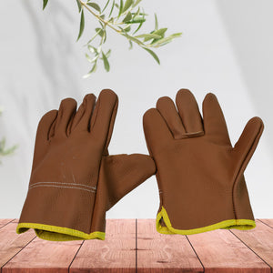 Heavy duty gardening gloves in brown with durable design for protecting hands during gardening tasks