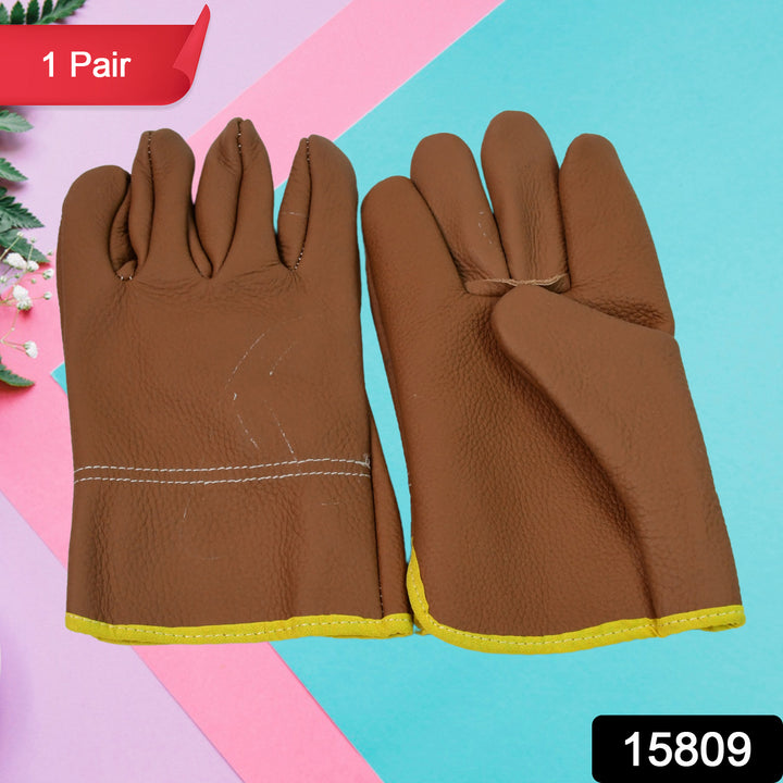 Superior eMart heavy duty gardening gloves in brown leather for maximum protection and grip