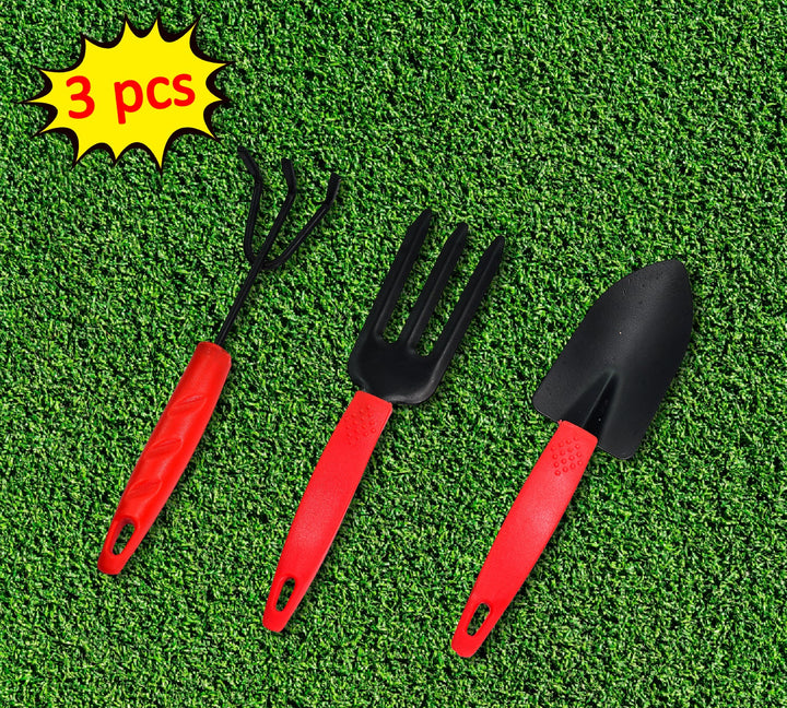 3 piece gardening tool kit with red handles, ideal for planting and soil cultivation