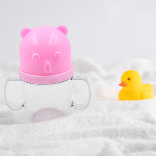 Lightweight kids mug with bear-shaped lid and easy grip handles for toddlers