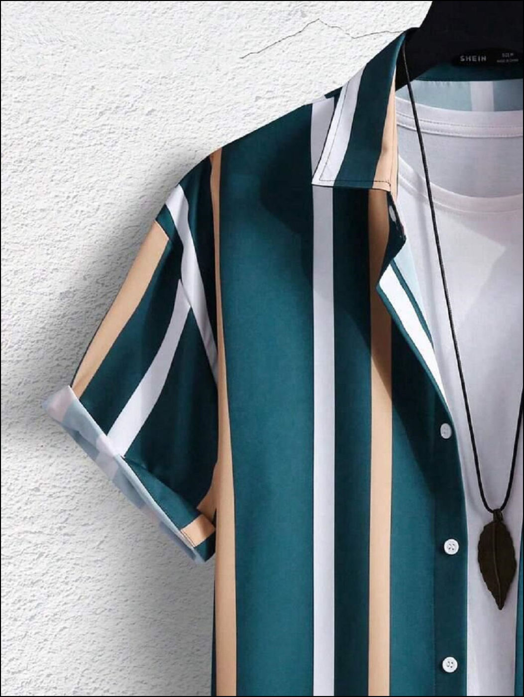 Men Regular Fit Striped Spread Collar Casual Shirt 1