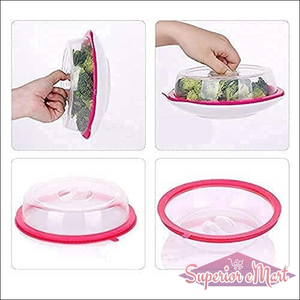 Microwave food cover splatter lid with a clear design and easy-grip handle for mess-free heating