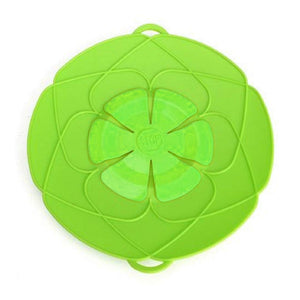 Green multifunctional silicone lid cover with a flower design for sealing pots and bowls