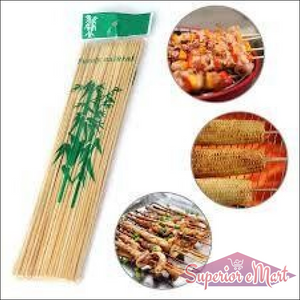 Pack of natural bamboo skewers ideal for grilling and outdoor cooking with various food options