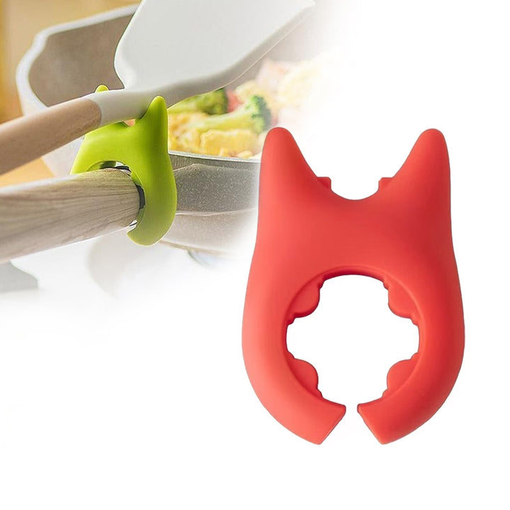 Superior eMart red and green non-slip pot grip clip holding pot handle and utensil securely