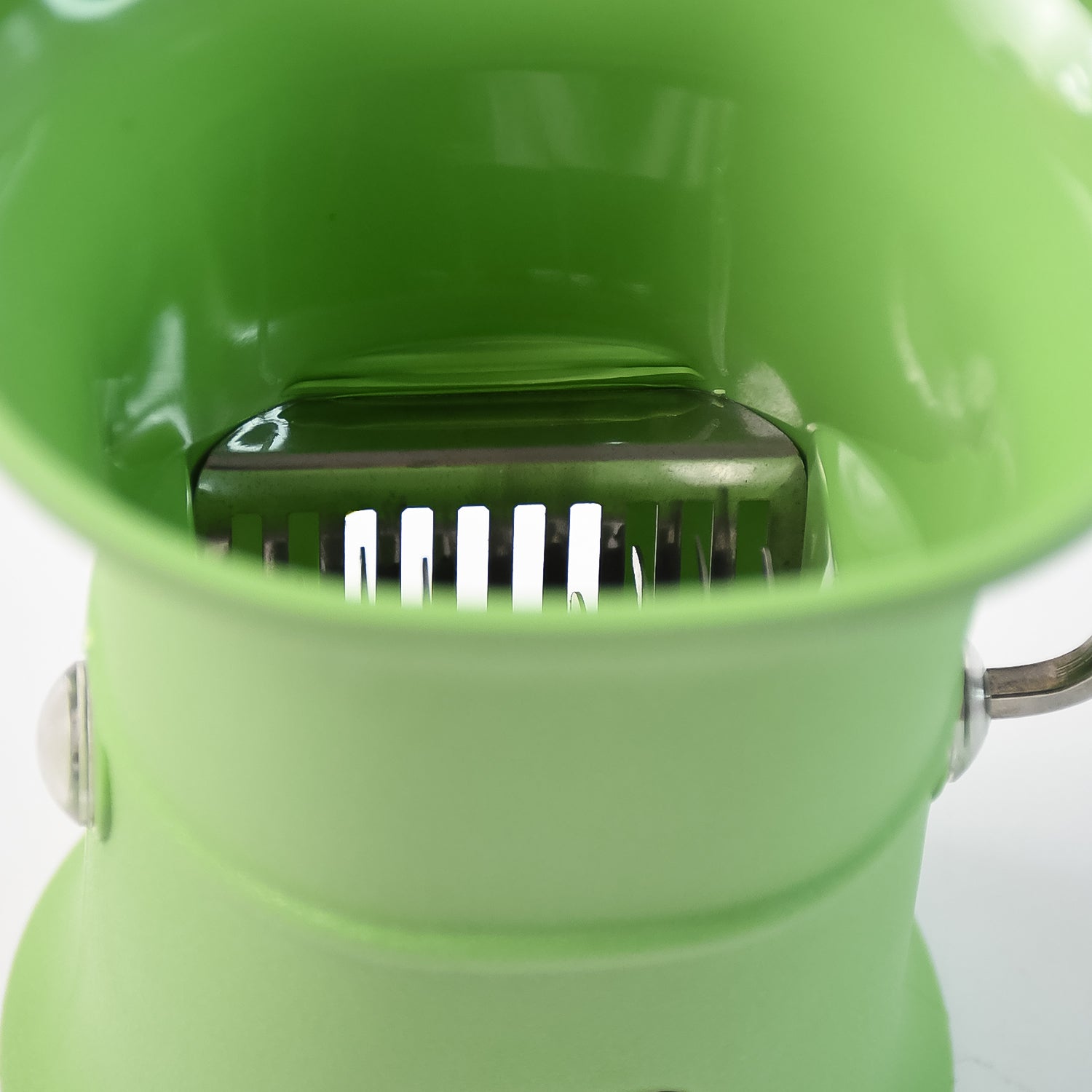 Superior eMart green chilly and dry fruit hand grinder with stainless steel blades inside
