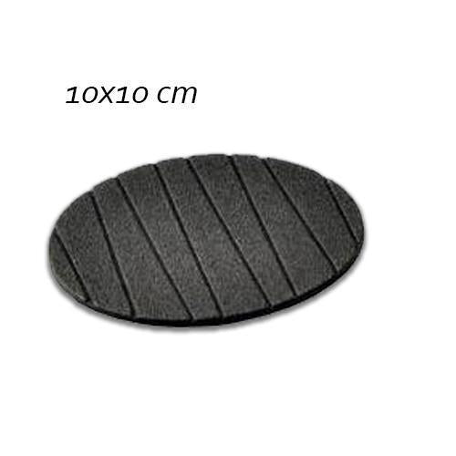 Silicone cup mat coaster set in black, measuring 10x10 cm for effective tabletop protection