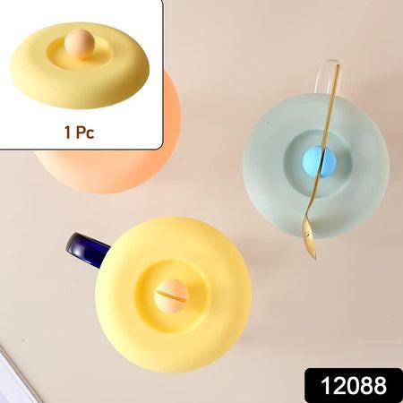 Silicone mug lid airtight seal in various colors for keeping beverages fresh