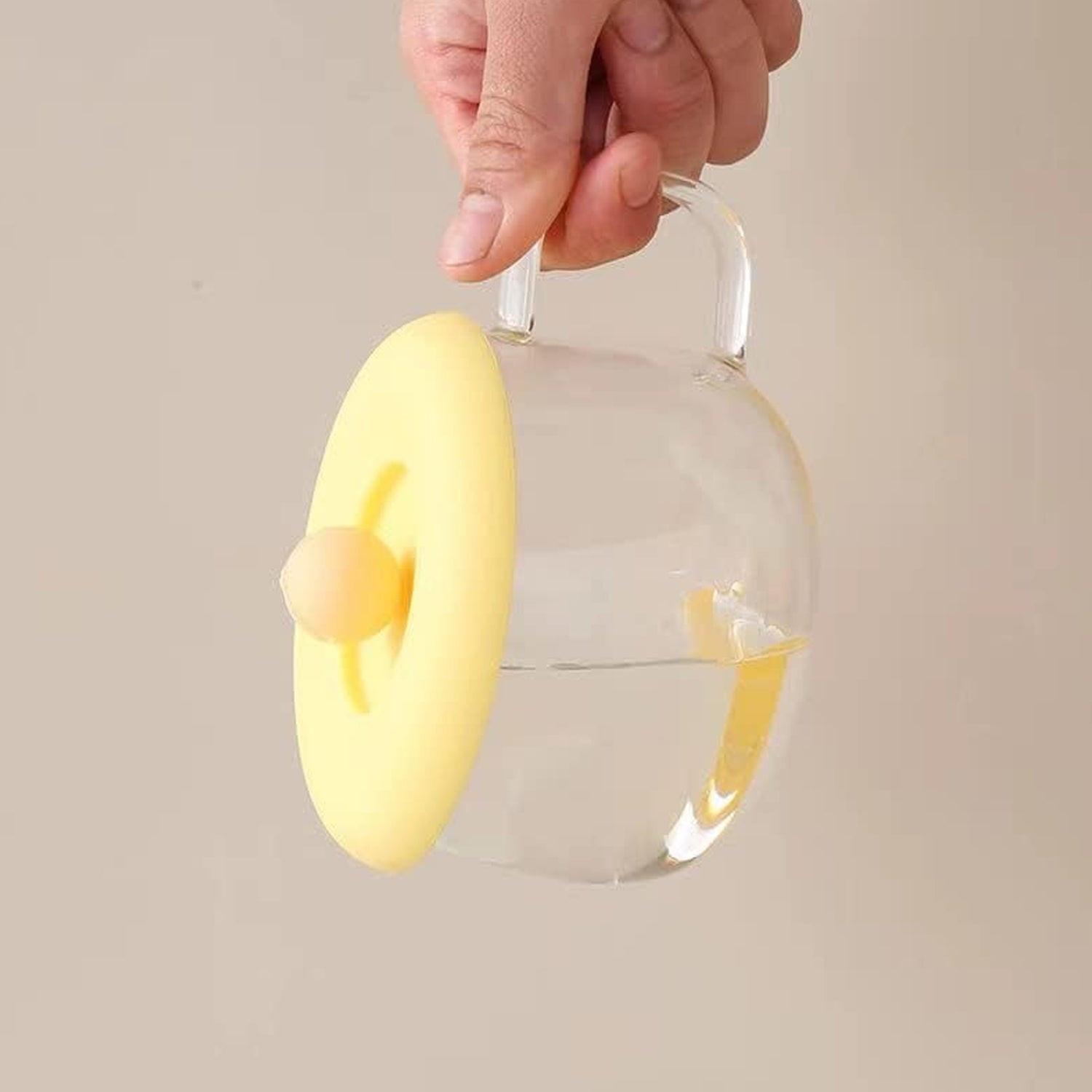 Yellow silicone mug lid airtight seal designed for spill-proof and freshness in beverages