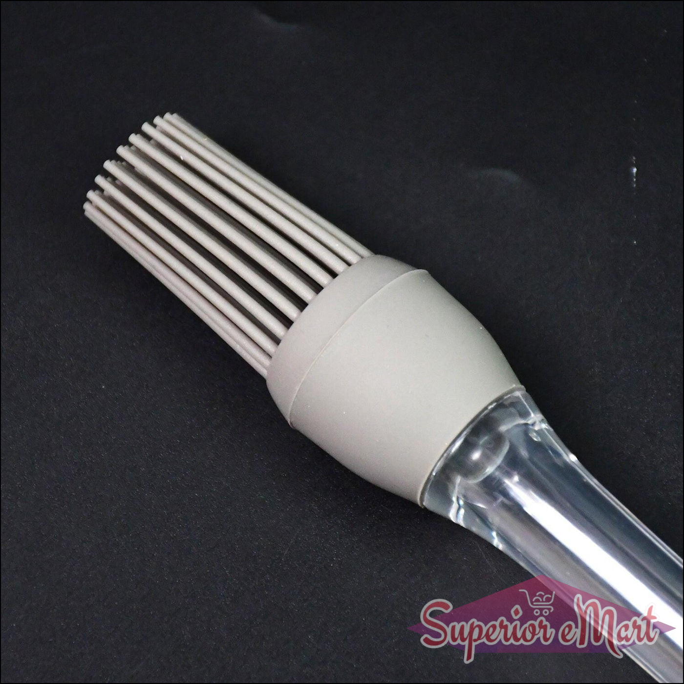 Superior eMart silicone oil brush for cooking with flexible bristles for even spreading