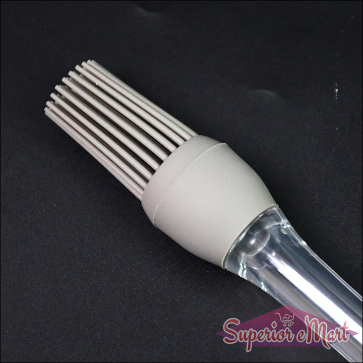 Superior eMart silicone oil brush for cooking with flexible bristles for even spreading
