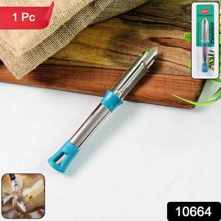 Superior eMart stainless steel vegetable peeler with ergonomic handle for easy peeling in the kitchen