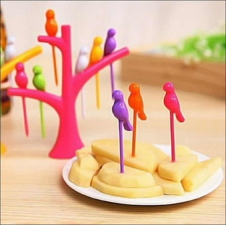 Superior eMart Bird Shaped Fruit Forks for Fun Displays - Superior eMart