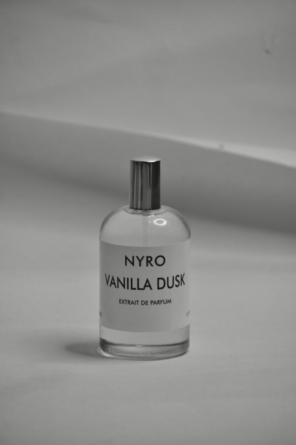 Nyro Vanilla Dusk Extrait de Parfum Bottle for a Warm and Sweet Fragrance Experience