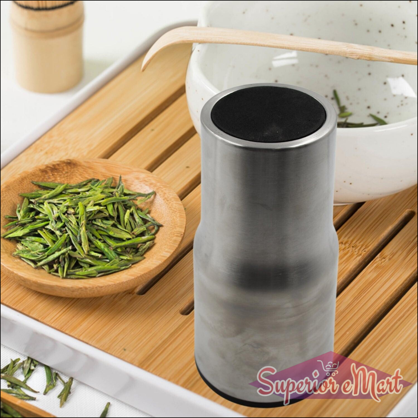 Superior eMart double walled travel coffee mug made of stainless steel with a sleek design