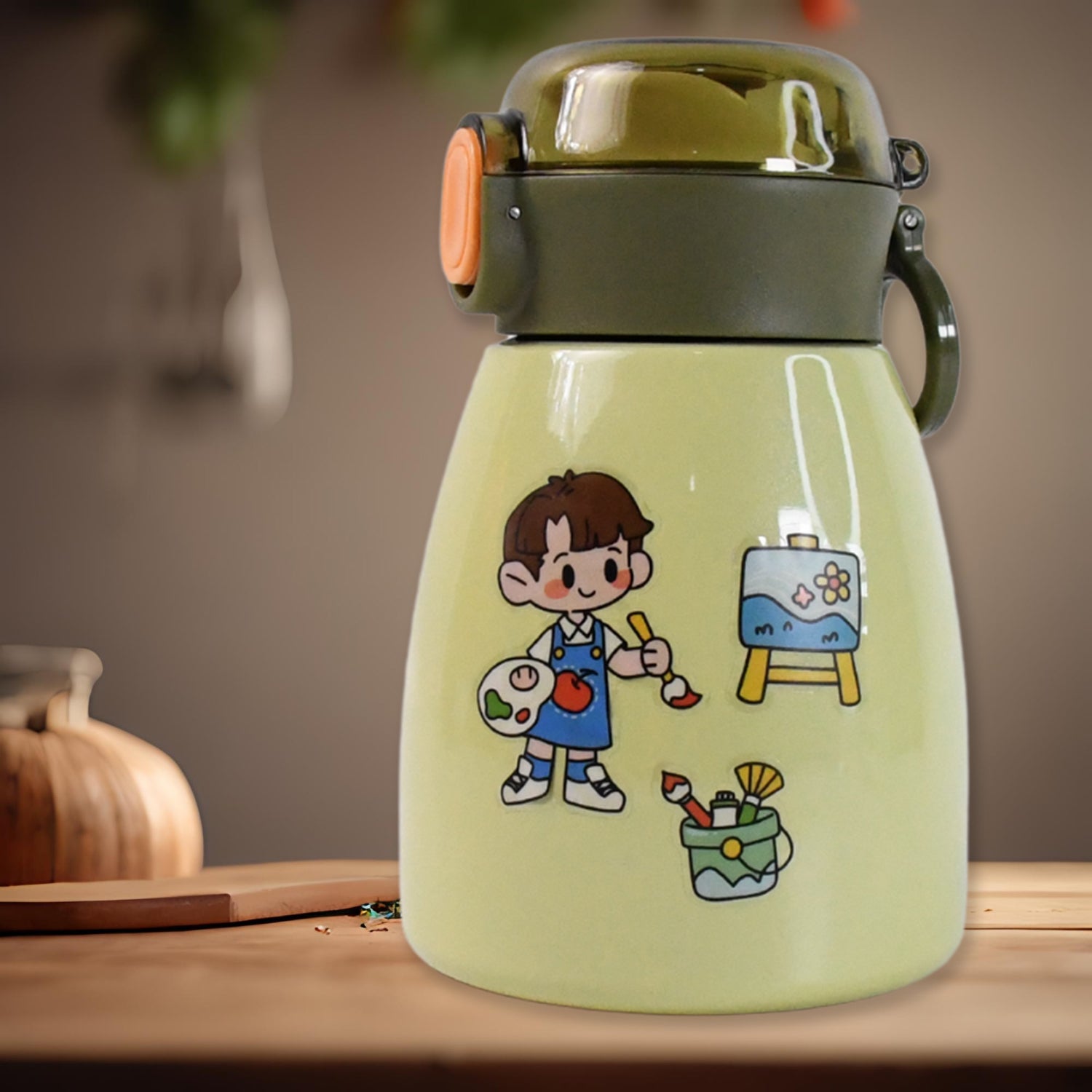 Vacuum insulation flask bottle with playful cartoon design in green for hot or cold beverages