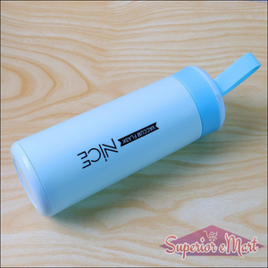 Stylish vacuum-sealed leak proof glass water bottle in blue with easy-grip lid