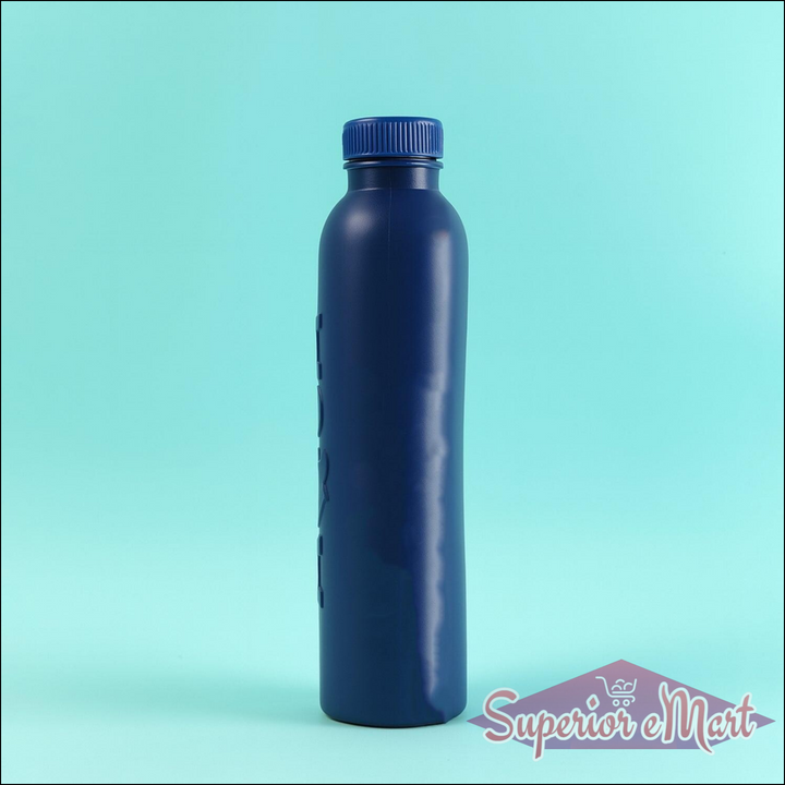 500ml water bottle with cap in navy blue, ideal for hydration on-the-go