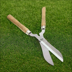 Wooden Handle Garden Shears for Pruning - Superior eMart