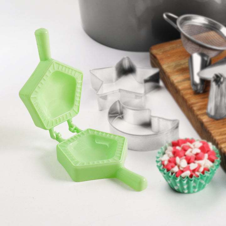 1 Pc Assorted Shape Snack Mould (Mix Design  1 Pc)
