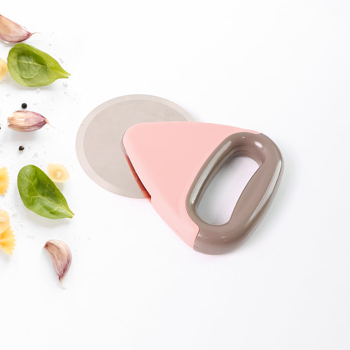 Pizza Cutter With Stainless Steel Rotating Blade (1 Pc)